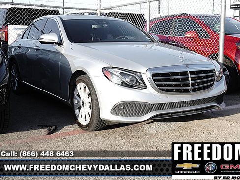 Used 2017 Mercedes-Benz E 300 image 1