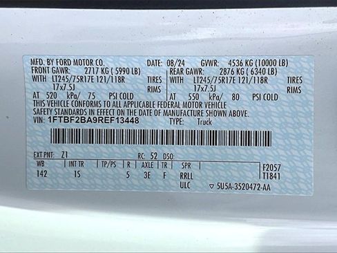 Used 2024 Ford F250 XL w/ Snow Plow/Camper Package image 27