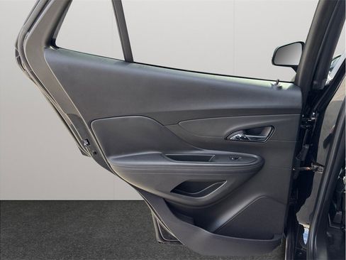 Used 2018 Buick Encore Premium image 40