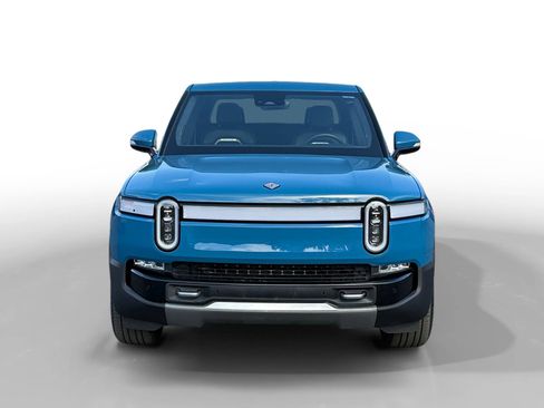 Used 2023 Rivian R1T Adventure image 8