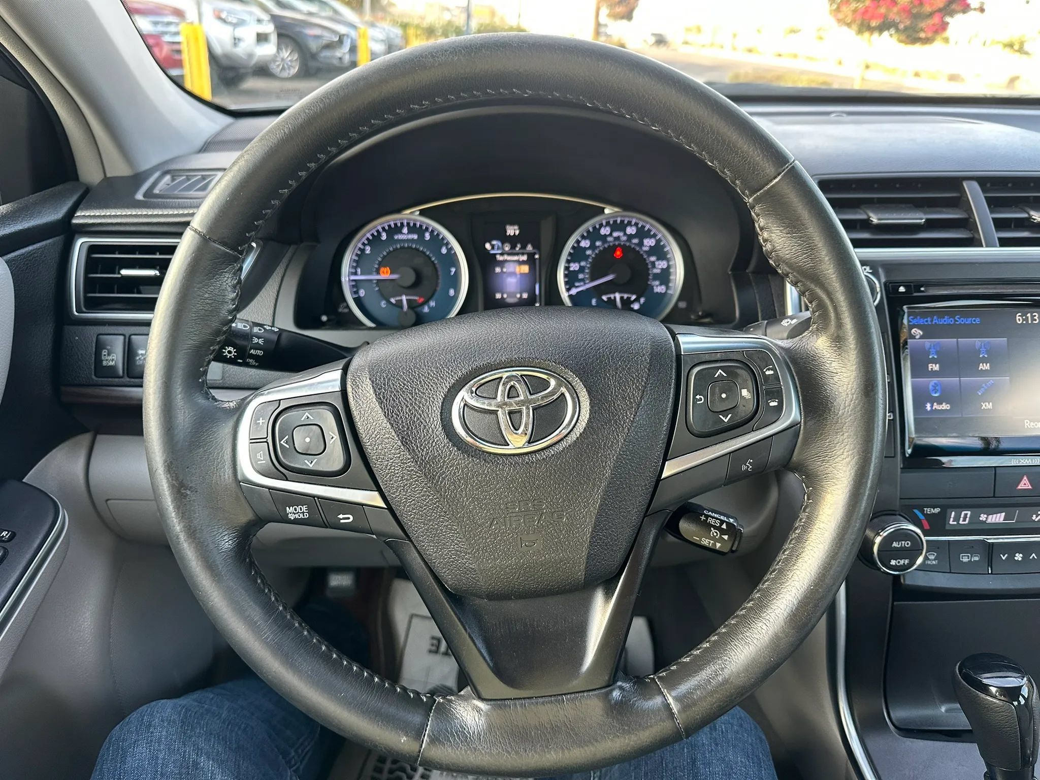 Used 2016 Toyota Camry XLE FWD image 22