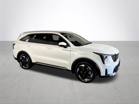 Used 2026 Kia Sorento EX w/ EX Premium Package AWD/4WD image 4