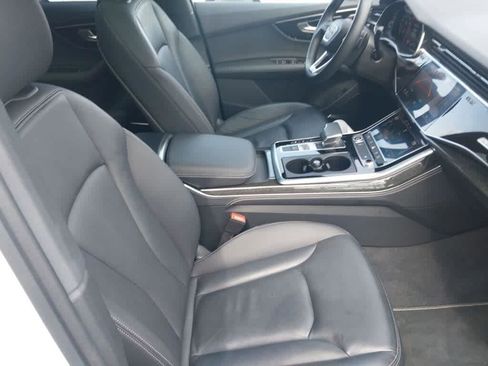 Used 2025 Audi Q7 3.0T Premium Plus AWD/4WD image 28