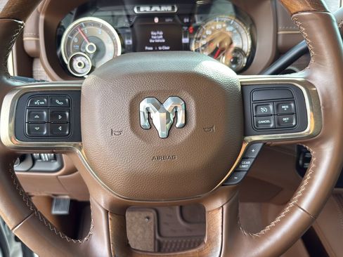 Used 2022 RAM 2500 Limited AWD/4WD image 14
