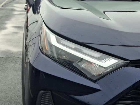 Used 2023 Toyota RAV4 XLE w/ Convenience Package image 9