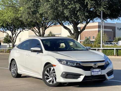 Used 2016 Honda Civic EX image 2