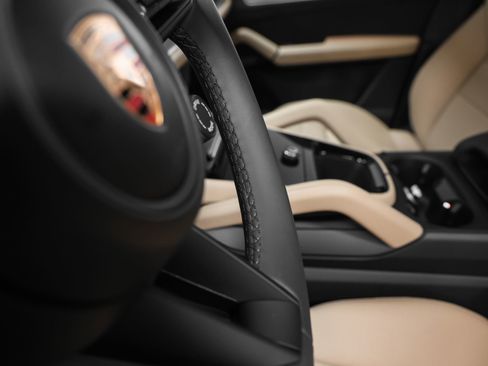 New 2026 Porsche Cayenne AWD/4WD image 33