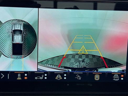 New 2026 GMC Sierra 2500 AT4 w/ AT4 Preferred Package image 14