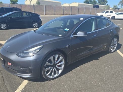 Used 2018 Tesla Model 3 Long Range AWD/4WD image 5