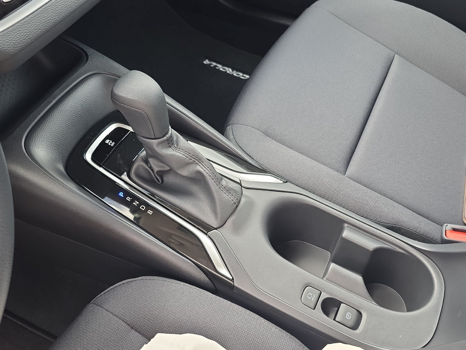 New 2027 Toyota Corolla LE FWD image 20