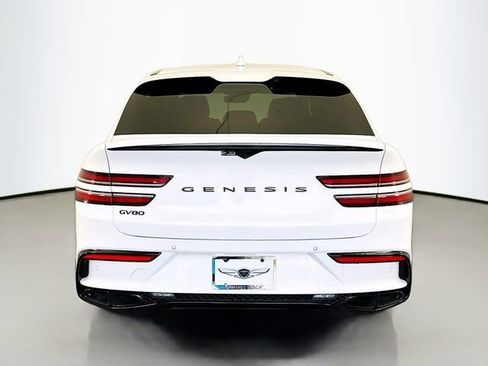 New 2026 Genesis GV80 3.5T e-SC image 6