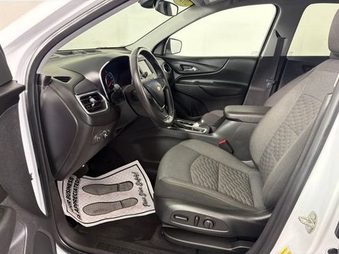 Used 2020 Chevrolet Equinox LT FWD image 17
