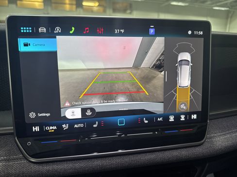 New 2026 Volkswagen Tiguan S image 18