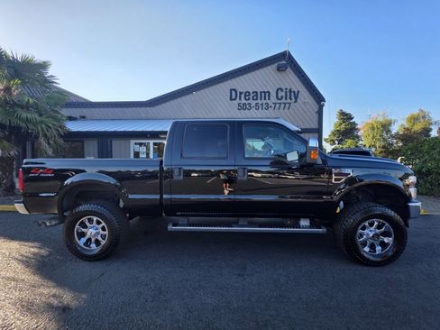 Used 2009 Ford F250 XLT image 3