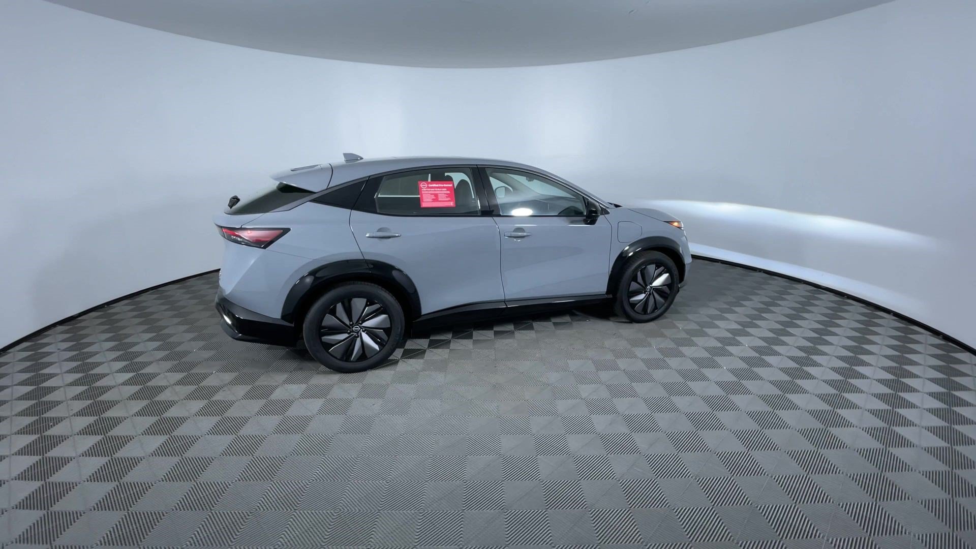Certified 2024 Nissan Ariya AWD image 9