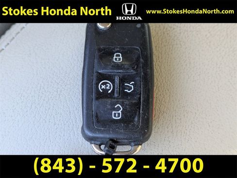 Used 2014 Volkswagen Passat TDI SEL Premium image 30