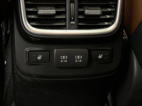 Used 2022 Subaru Outback Touring XT image 21