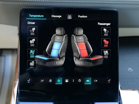 Used 2025 Cadillac Escalade Sport Platinum w/ LPO, Floor Liner Package image 29