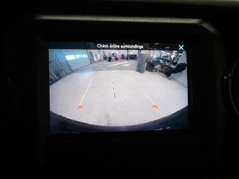 Certified 2021 Jeep Wrangler Unlimited Sport image 25