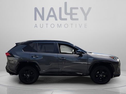 Certified 2019 Toyota RAV4 XSE w/ XSE Weather Package AWD/4WD image 6