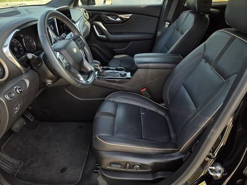 Used 2023 Chevrolet Blazer Premier w/ Enhanced Convenience Package FWD image 24