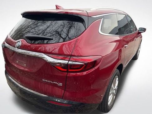 Used 2019 Buick Enclave Premium w/ Experience Buick Package image 10