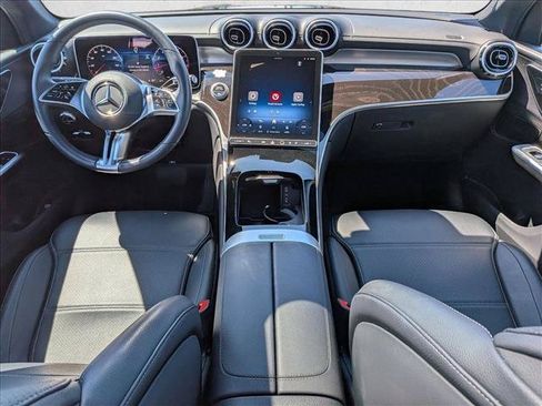 Certified 2025 Mercedes-Benz GLC 300 image 17