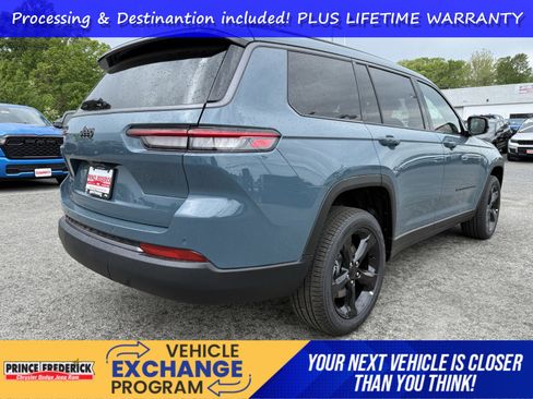 New 2026 Jeep Grand Cherokee L Limited AWD/4WD image 3