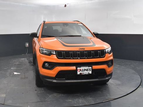 New 2026 Jeep Compass Latitude w/ Sun and Sound Group AWD/4WD image 2