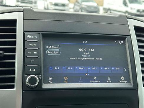 Used 2021 Nissan Frontier SV w/ SV Utility Package image 17