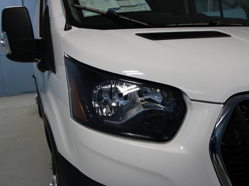 New 2026 Ford Transit 350 Low Roof AWD image 26