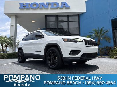 Used 2023 Jeep Cherokee Altitude Lux w/ Lux Elite Package