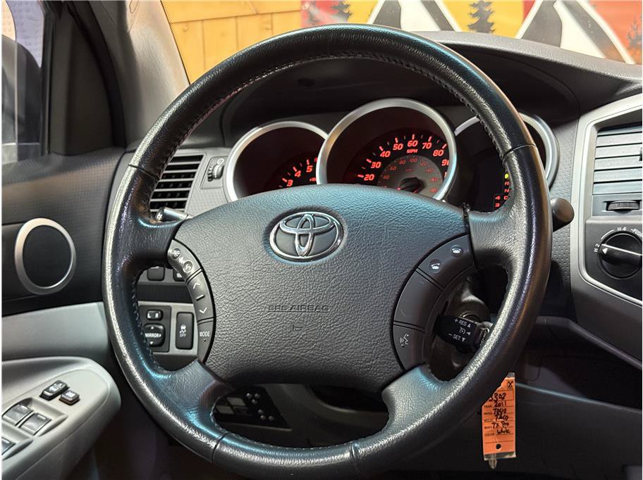 Used 2011 Toyota Tacoma 4x4 Double Cab w/ TRD Off-Road Pkg w/JBL Audio image 22