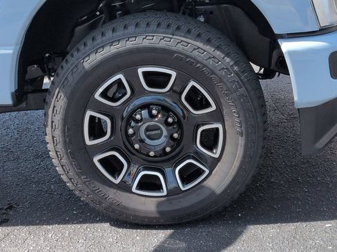 Certified 2026 Ford F350 Platinum AWD/4WD image 10