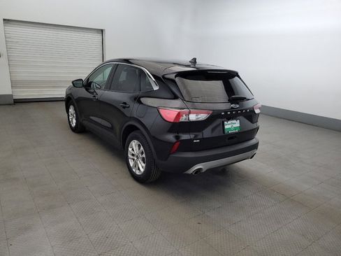 Used 2022 Ford Escape SE image 5
