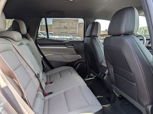 New 2026 GMC Terrain Elevation w/ Elevation Premium Package AWD/4WD image 26