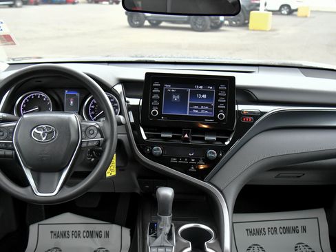Used 2024 Toyota Camry LE image 34