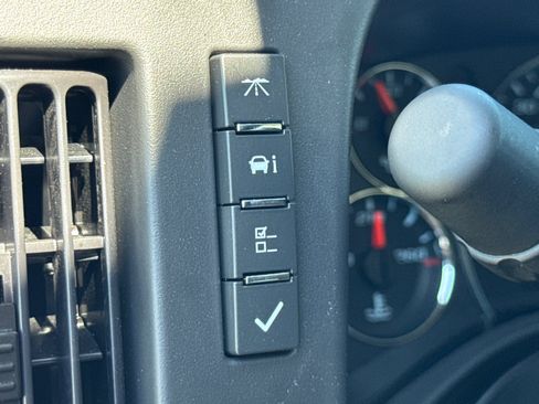New 2025 GMC Savana 3500 w/ Power Convenience Package RWD image 23