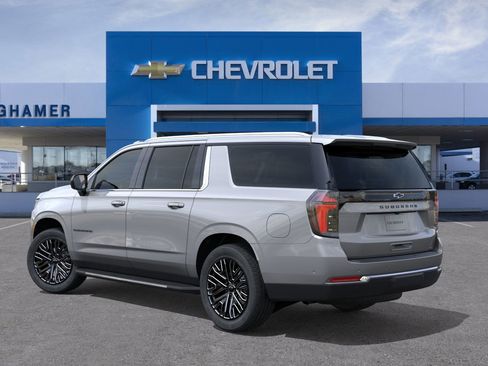 New 2026 Chevrolet Suburban LS image 3