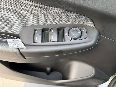 Used 2026 Chevrolet TrailBlazer LT FWD image 18