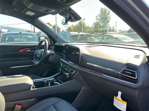 New 2026 Chevrolet Traverse Z71 w/ Enhanced Driving Package image 40