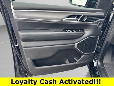 New 2025 Jeep Wagoneer Series II w/ Premium Group I image 20