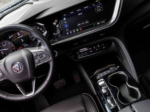 Used 2023 Buick Envision Essence image 19