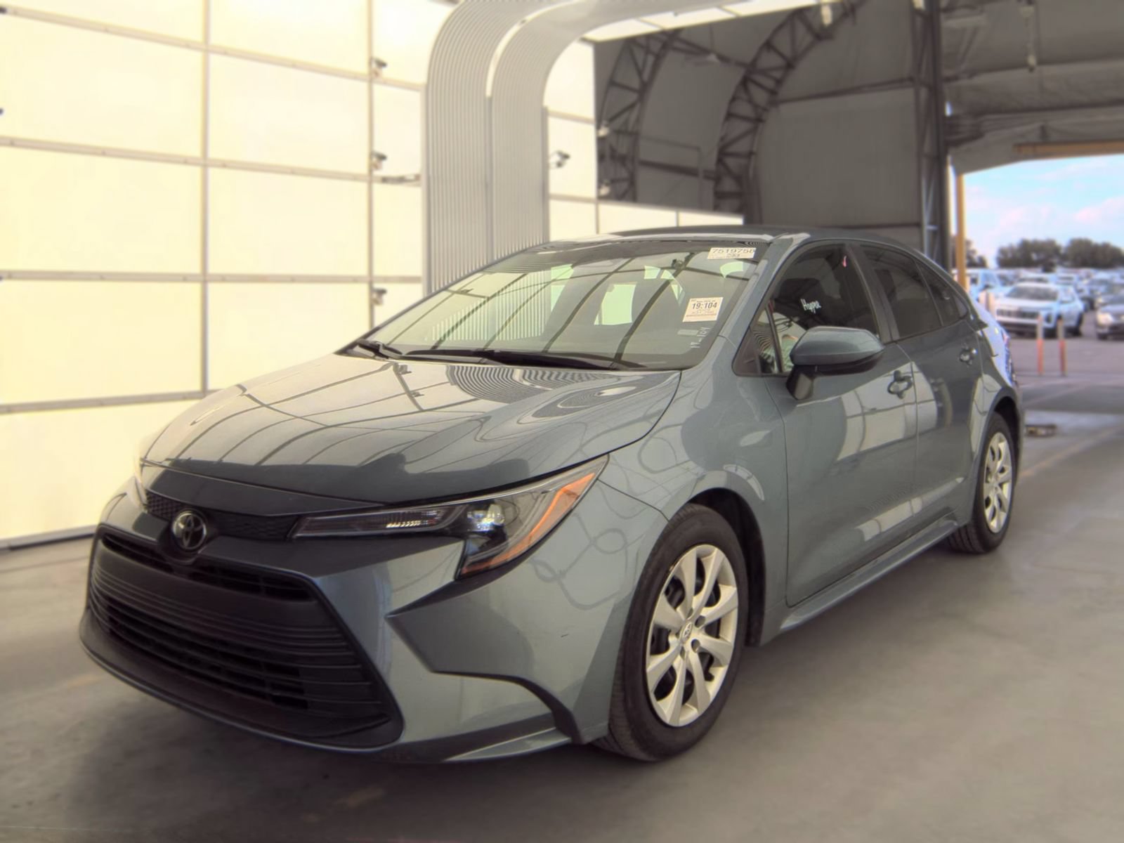 Used 2025 Toyota Corolla LE FWD image 1