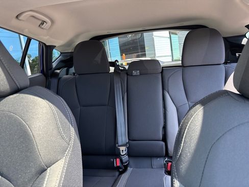 Used 2025 Subaru Crosstrek 2.0i Premium AWD/4WD image 29