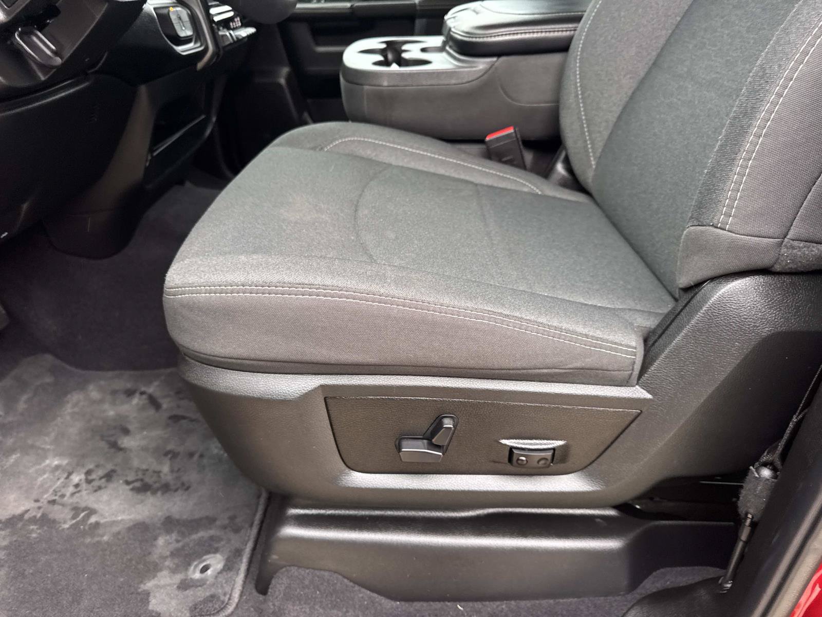 Used 2026 RAM 2500 Big Horn AWD/4WD image 16