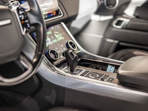 Used 2019 Land Rover Range Rover Sport HSE image 21