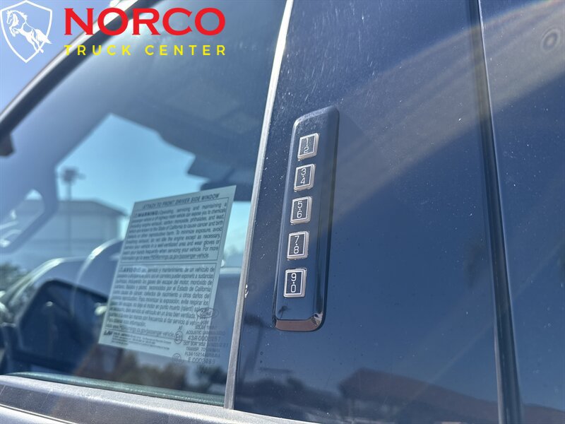 Used 2019 Ford F250 Lariat w/ Chrome Package AWD/4WD image 16