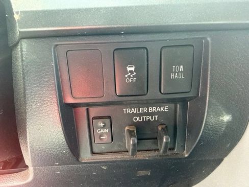 Used 2018 Toyota Tundra SR5 w/ TRD Sport Package AWD/4WD image 19