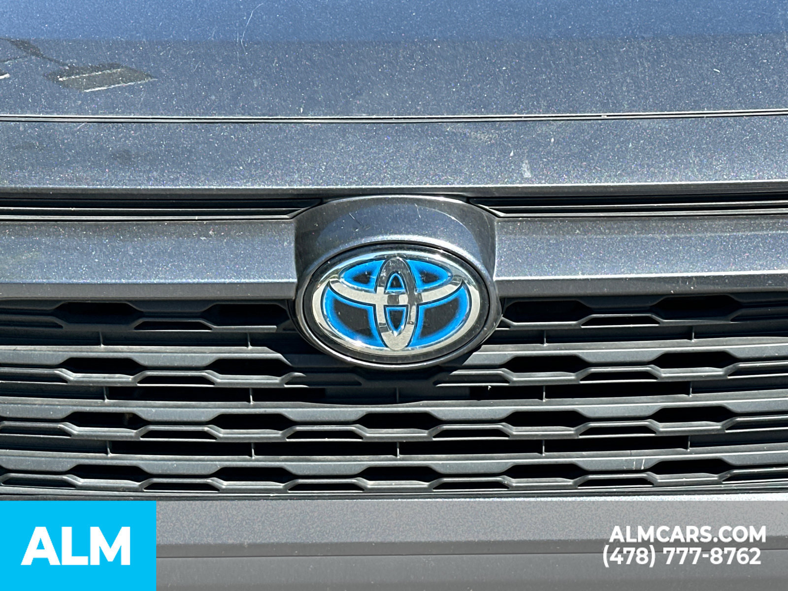 Used 2023 Toyota RAV4 LE AWD/4WD image 5